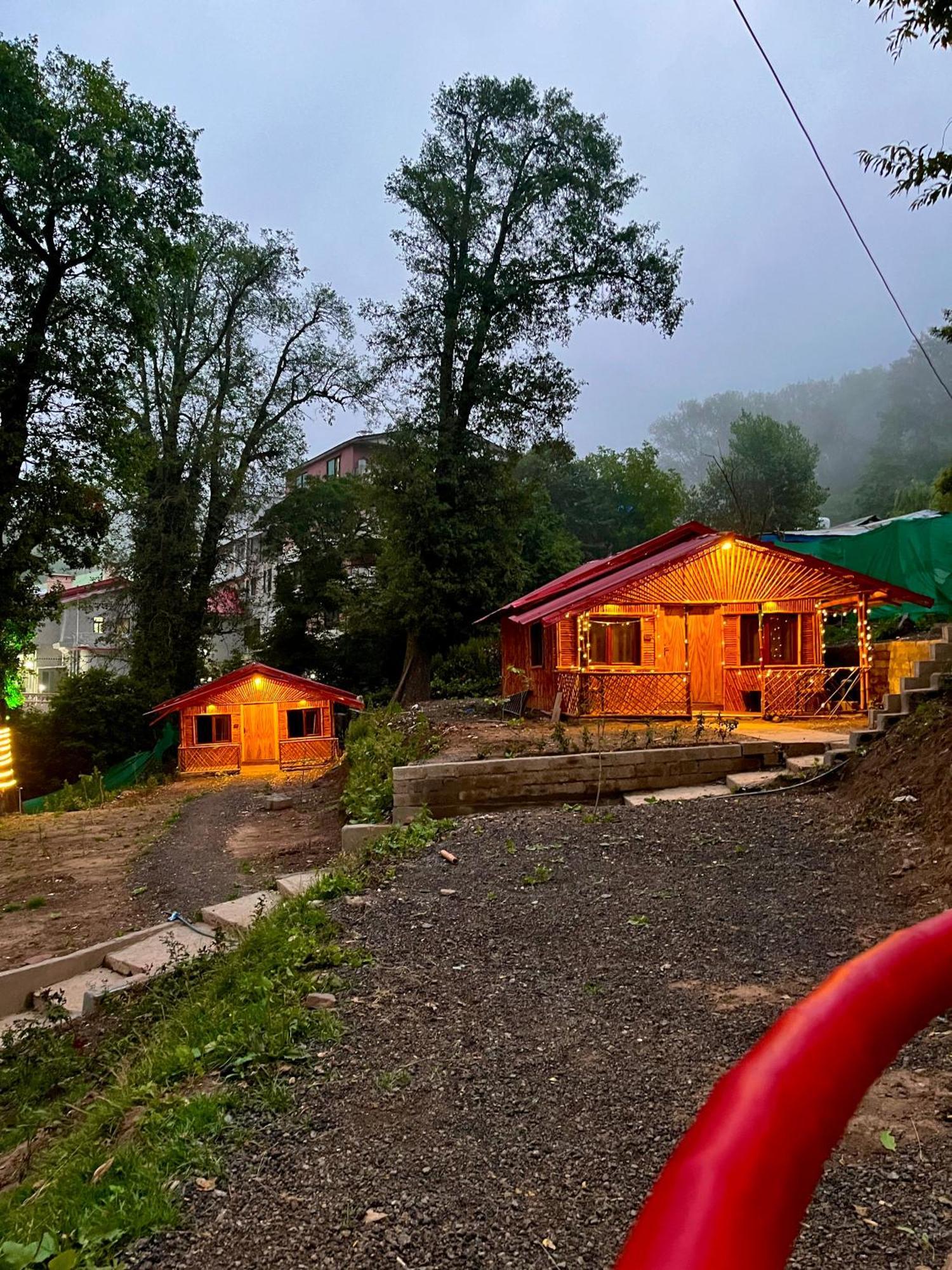 Misty Peaks Resort Murree Exterior photo