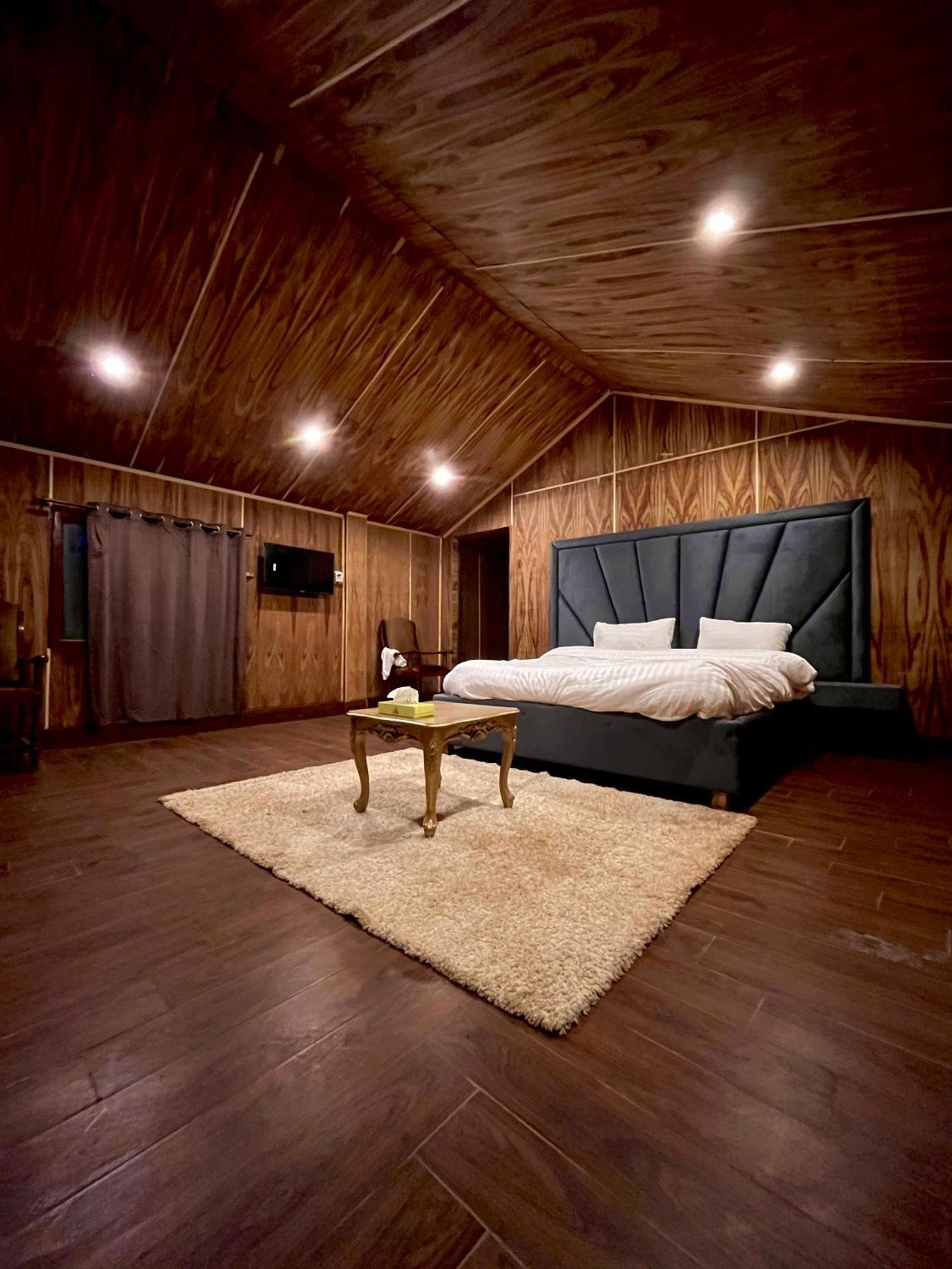 Misty Peaks Resort Murree Exterior photo